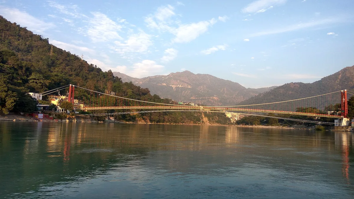 Brahmbad Himalayan Mountain Valleys & Scenic Hillscapes in Brahmbad, Uttarakhand – Delhi to Brahmbad Urbania on rent for family & group tours