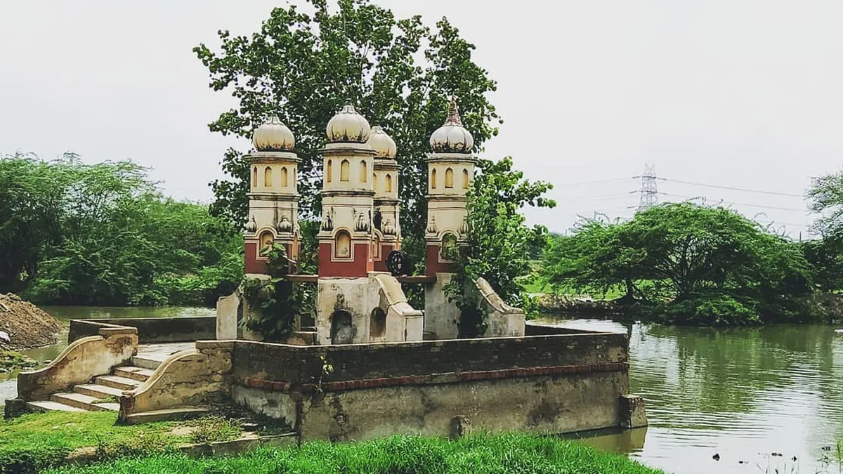 Charkhi Dadri Shivalik Foothills & Historic Heritage in Charkhi Dadri, Haryana – Delhi to Charkhi Dadri Urbania on rent for family & group tours