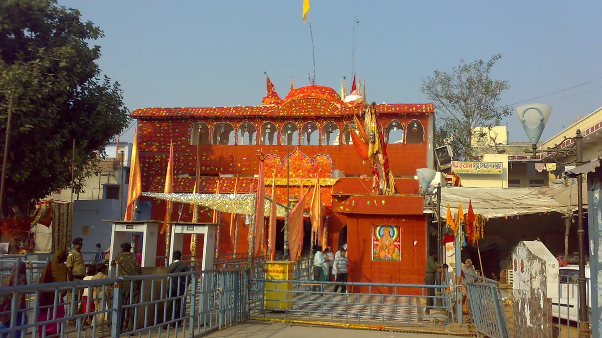 Khatu Shyam Ji Heritage Palaces & Historic Rajasthan Citadel in Khatu Shyam Ji, Rajasthan – Delhi to Khatu Shyam Ji Urbania on rent for family & group tours