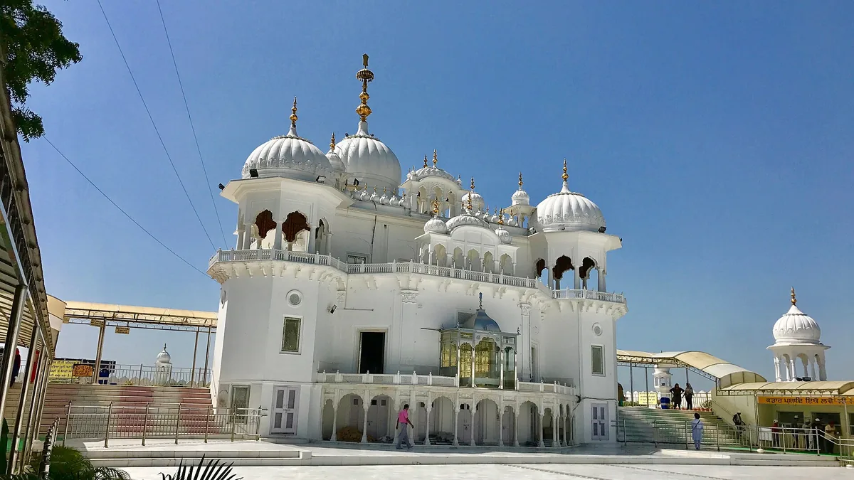 Ancient Naina Devi Fort in Naina Devi, Himachal Pradesh – Delhi to Naina Devi Urbania on rent for family & group tours