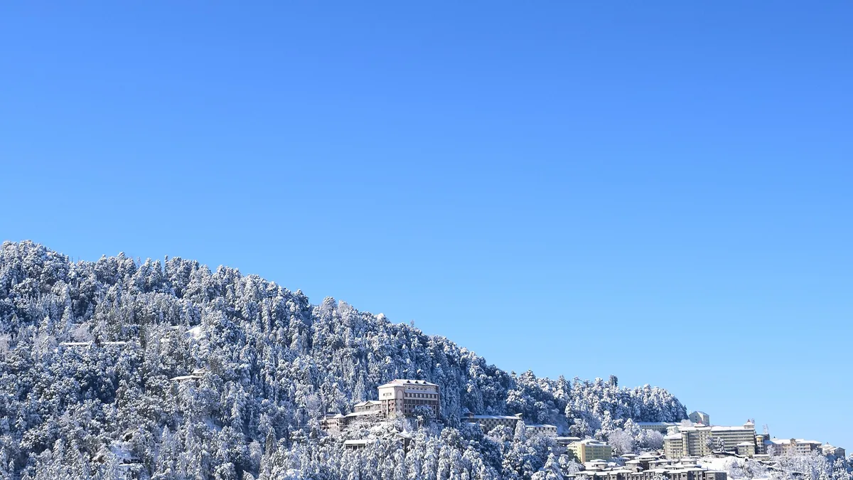 The Ridge & Christ Church Mountain Cityscape in Shimla, Himachal Pradesh – Delhi to Shimla Urbania on rent for family & group tours